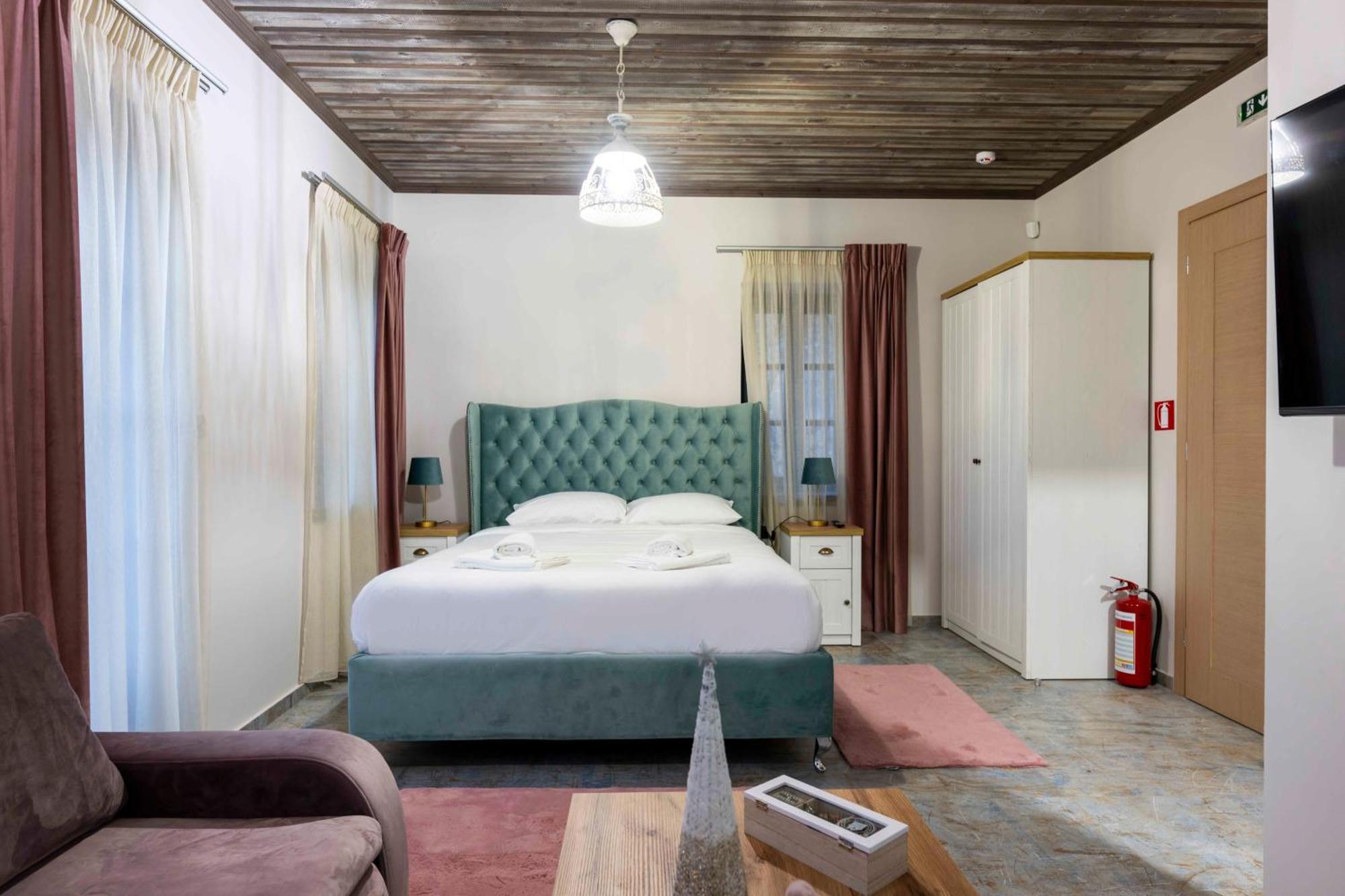 The Five Keys Hotel Monodéndri Kültér fotó