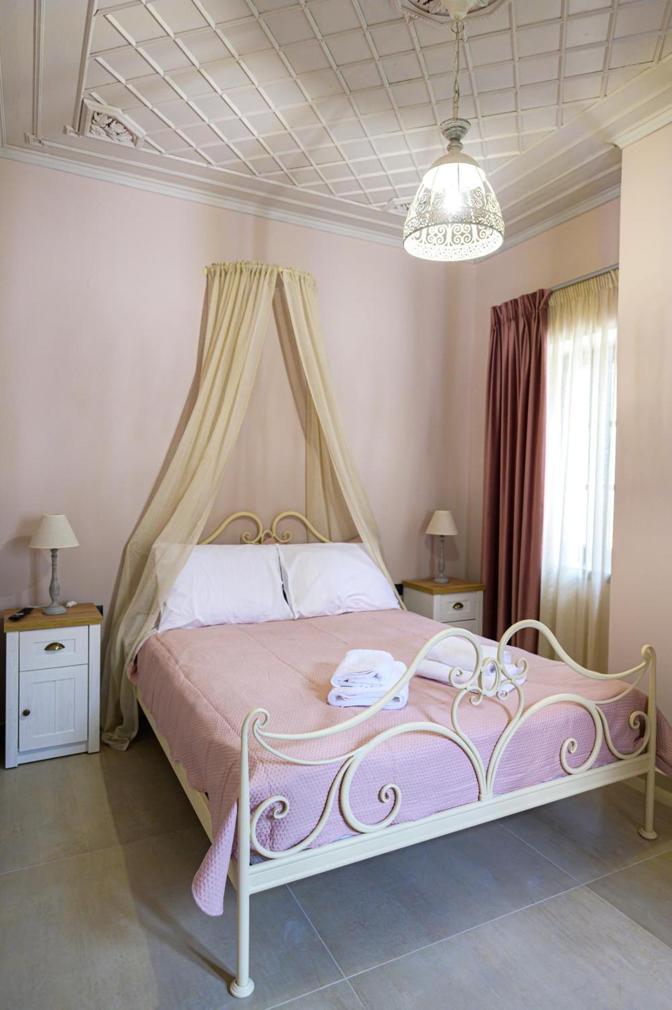 The Five Keys Hotel Monodéndri Kültér fotó
